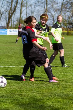 Bild 235 - Frauen SV Frisia 03 Risum Lindholm - Heider SV : Ergebnis: 8:0